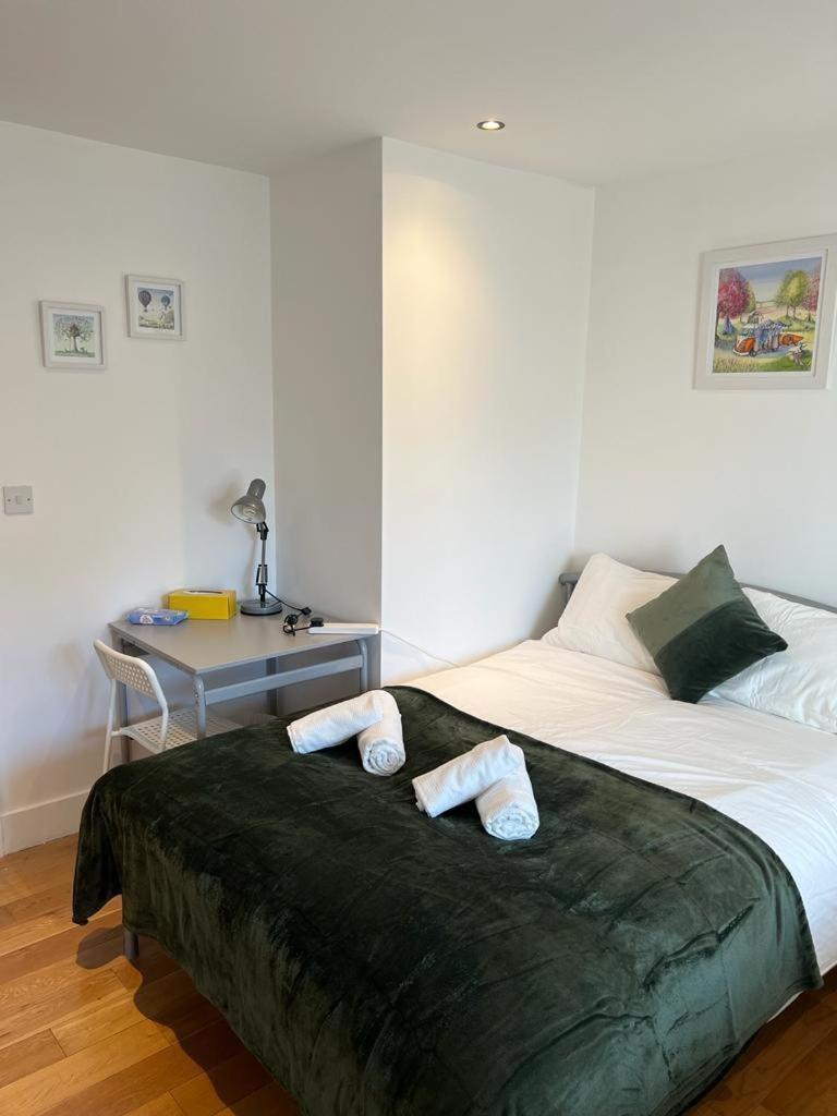 Cosy Private Rooms Near Euston Station, Central Лондон Екстер'єр фото