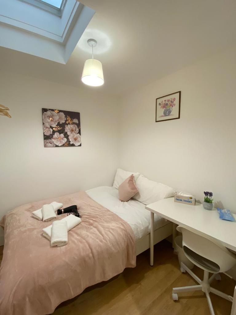 Cosy Private Rooms Near Euston Station, Central Лондон Екстер'єр фото