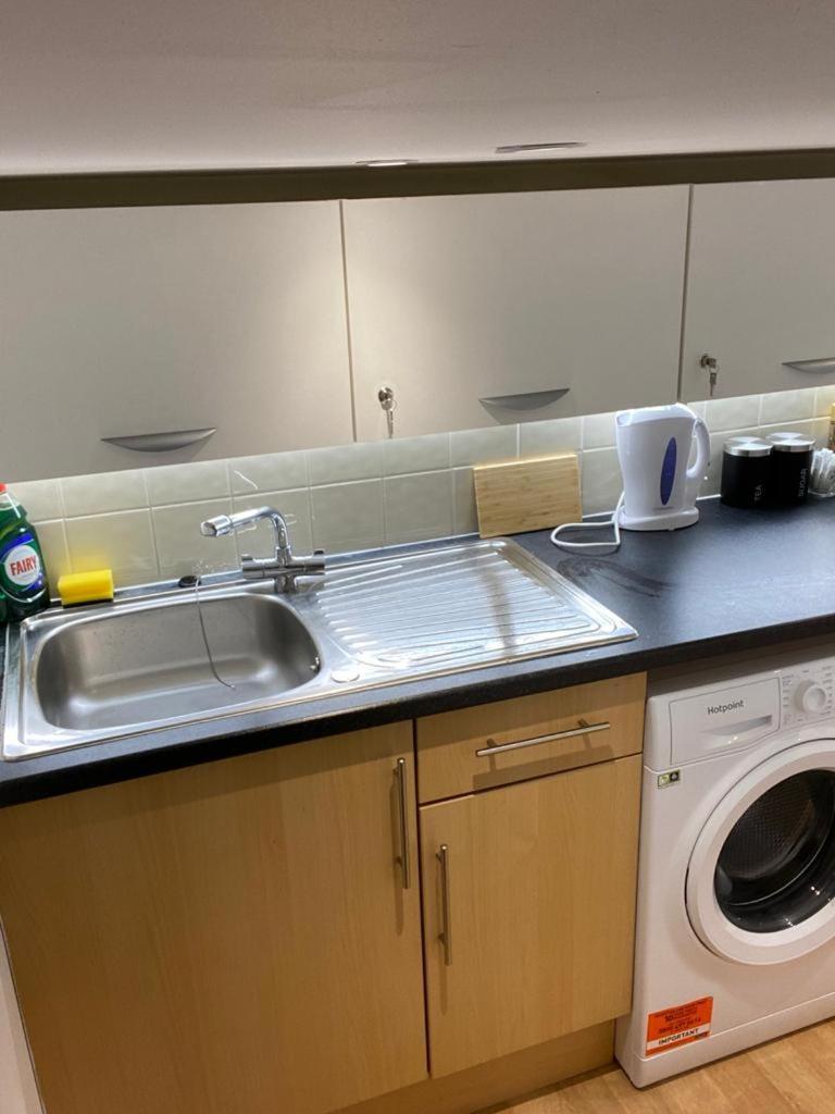 Cosy Private Rooms Near Euston Station, Central Лондон Екстер'єр фото